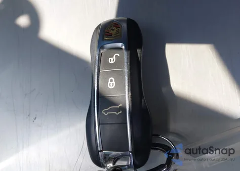 2019 Porsche Cayenne z USA, uszkodzony, nr VIN WP1AA2AY2KDA06409